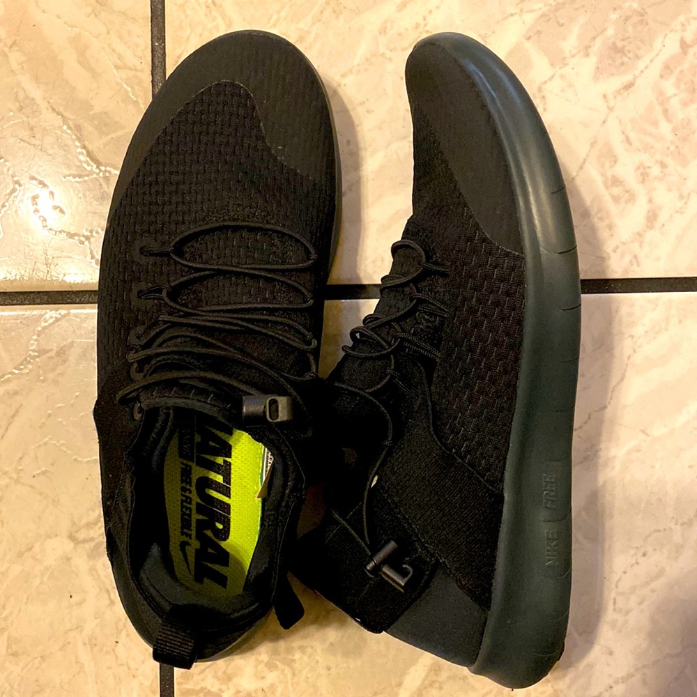 Nike free running shoes W 8.5